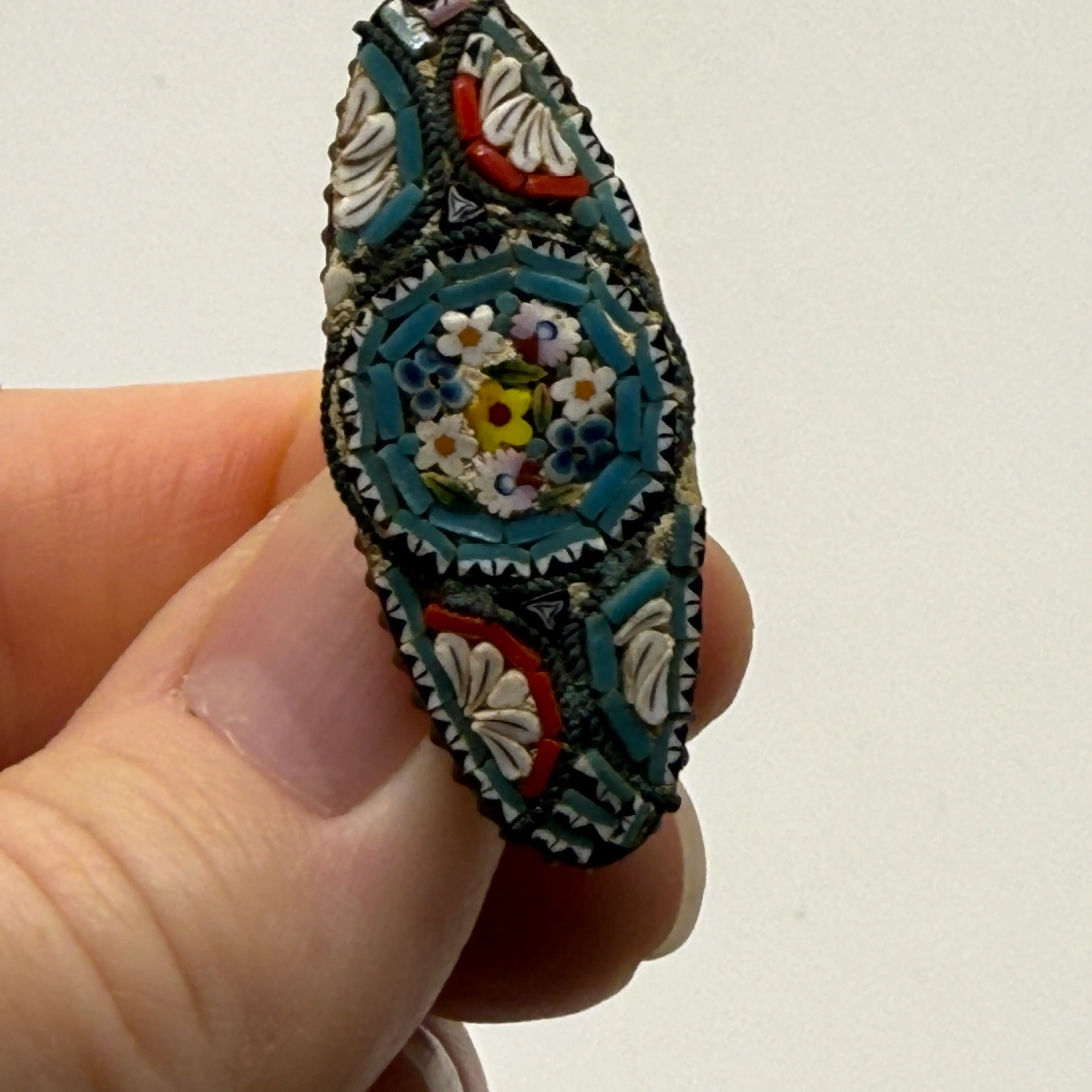 Image 4 of 4