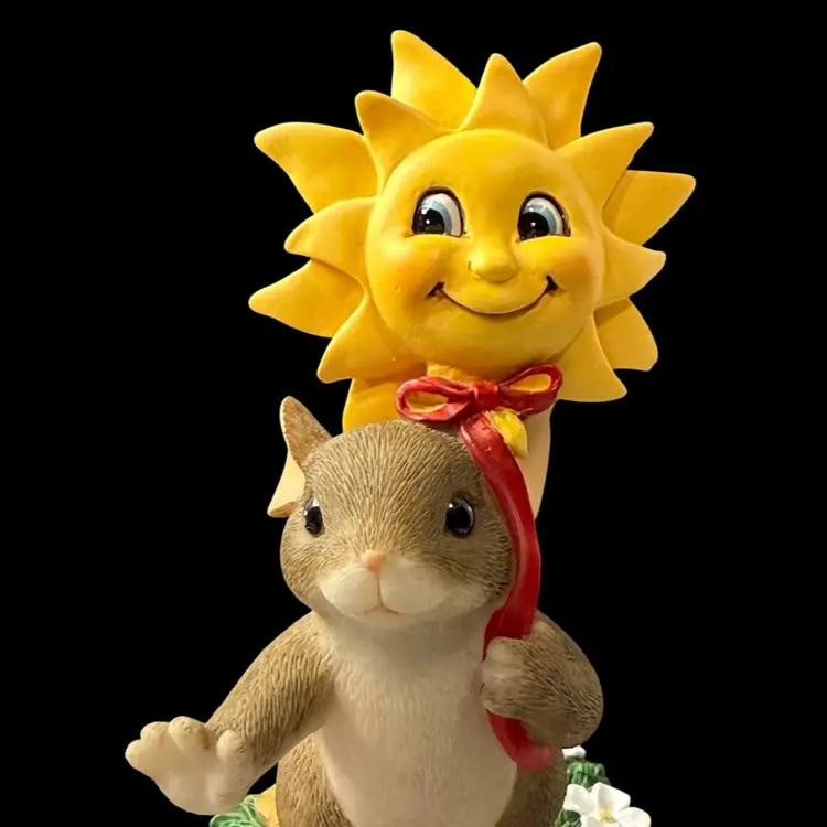 Charming Tails Figurine  “Sunny Days Are On the Way” 83/111  Mouse Sunshine Ladybug Fritz and Floyd