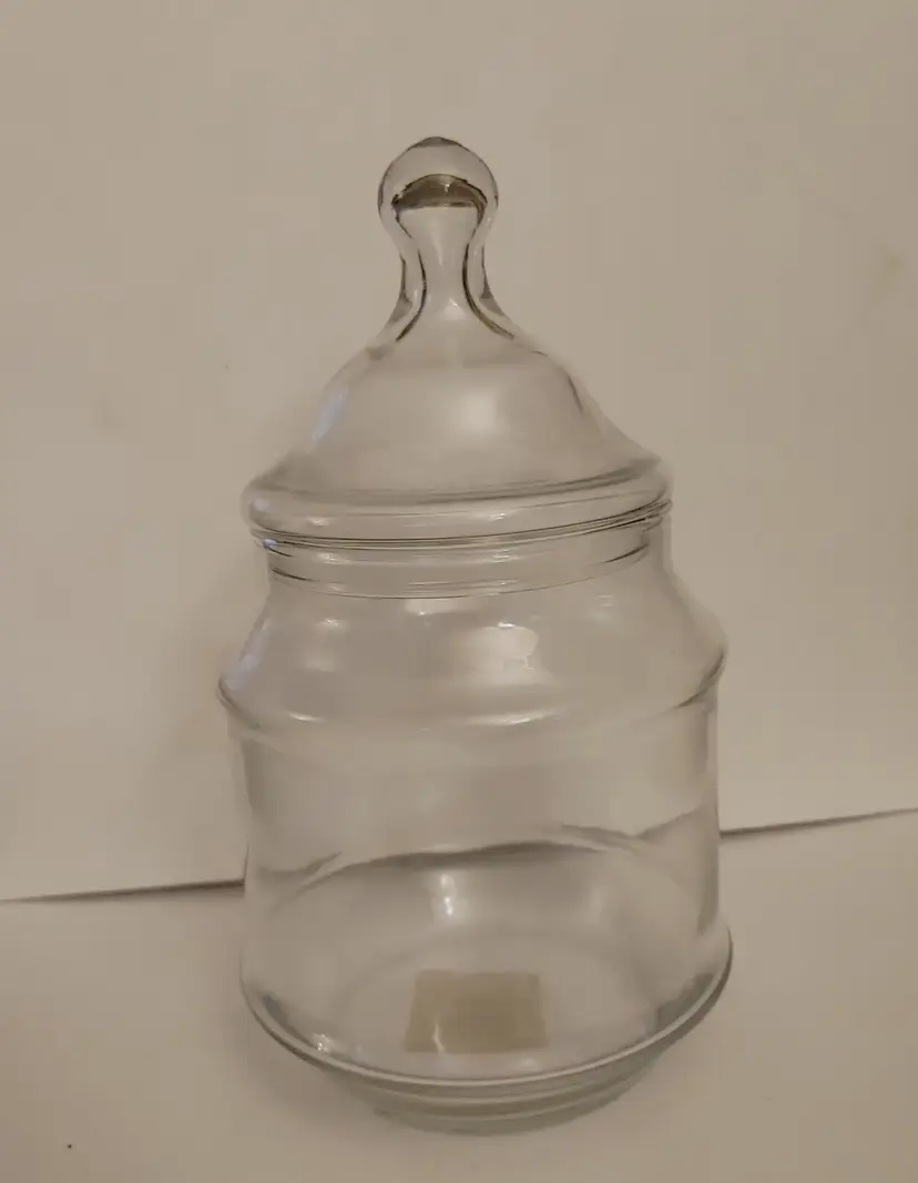 Glass jar. No chips or cracks. 8.5 inches high.