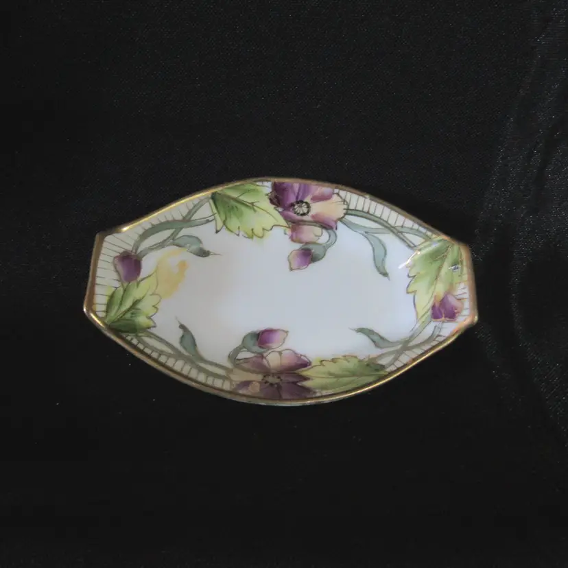 26) VTG Handpainted Open Salt Dish w/ Flowers - Nippon