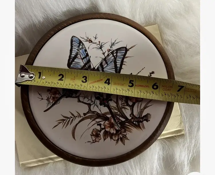 Vintage Butterfly Round Ceramic Tile And Wood Framed Tile Trivet 6.5"