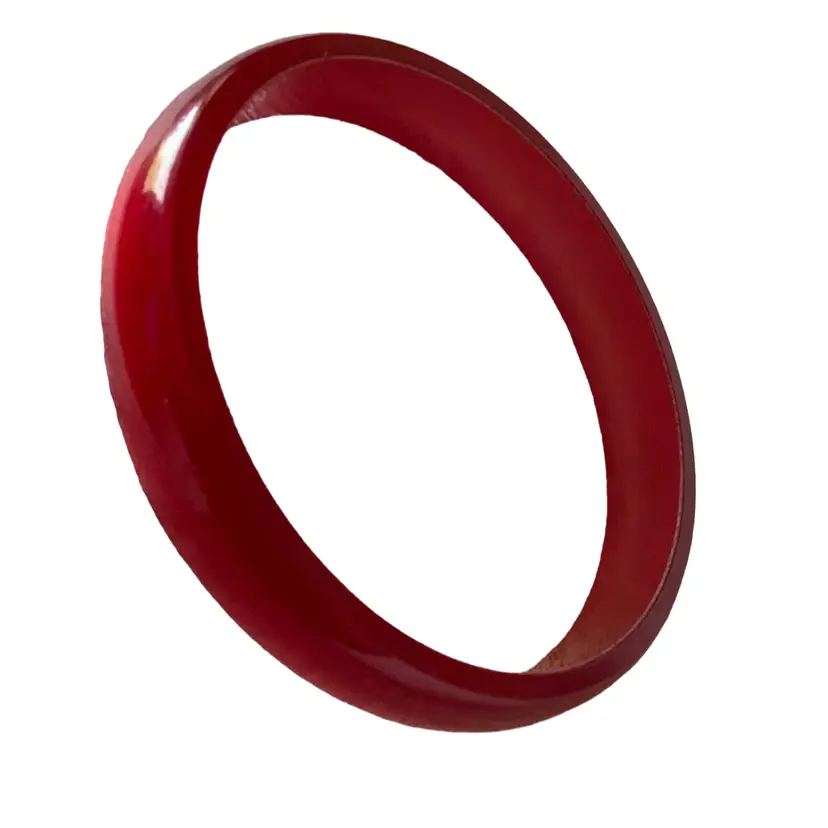Vintage Jelly Look Acrylic Bracelet Bangle With A Glossy Red Finish Semi-translucent