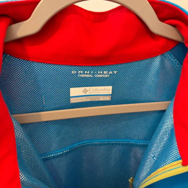 Columbia Omnitech Sweater - Men’s XL