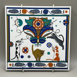 Berggren Swedish Folk Art Ceramic Trivet Cats And Mice 6” With Metal Holder