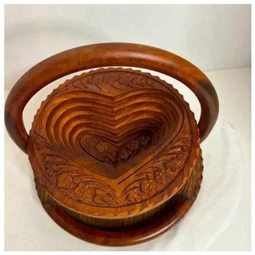 Beyond Woodwork Inc. Heart Shaped Collapsible Trivet/Basket