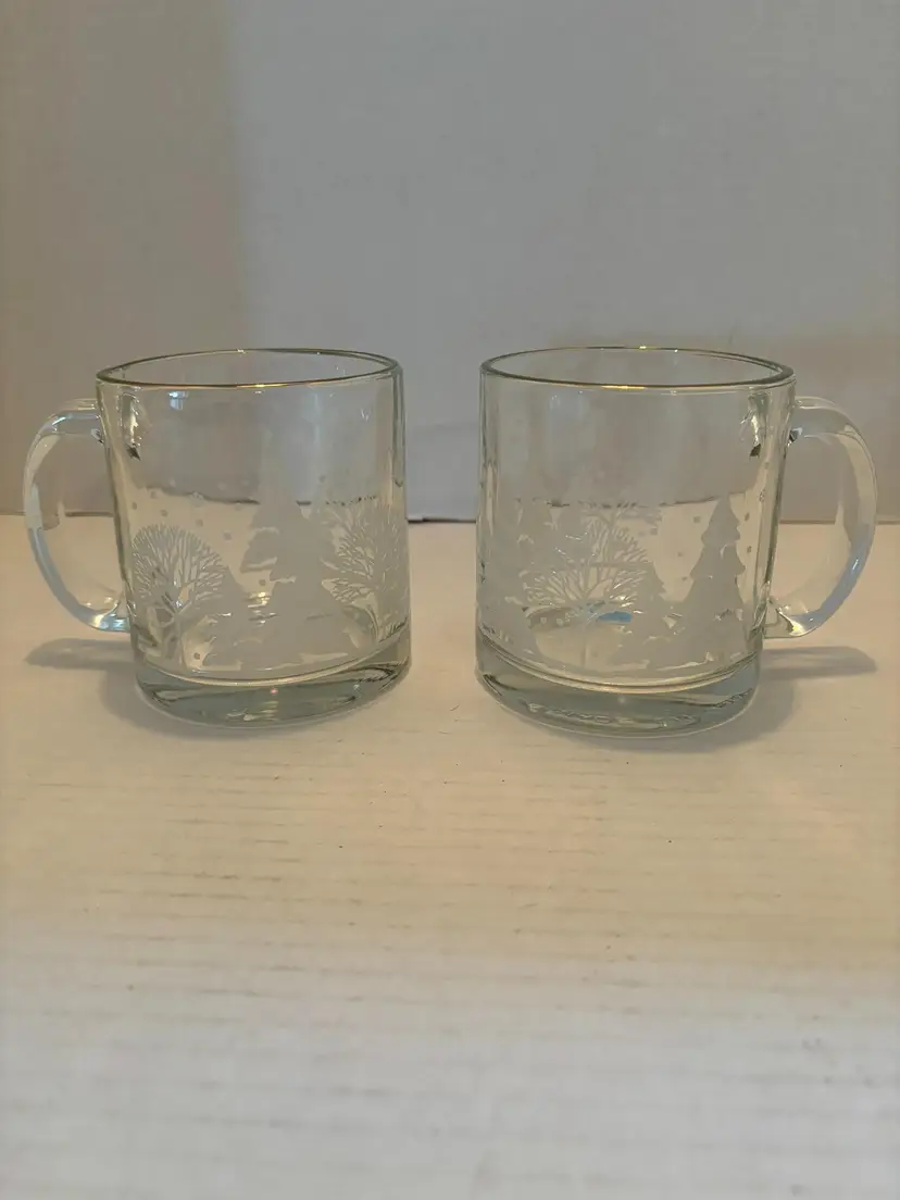 Vintage Pair of Winter Scene Mugs Clear Glass with Gold Rim Made in USA 4in Tall