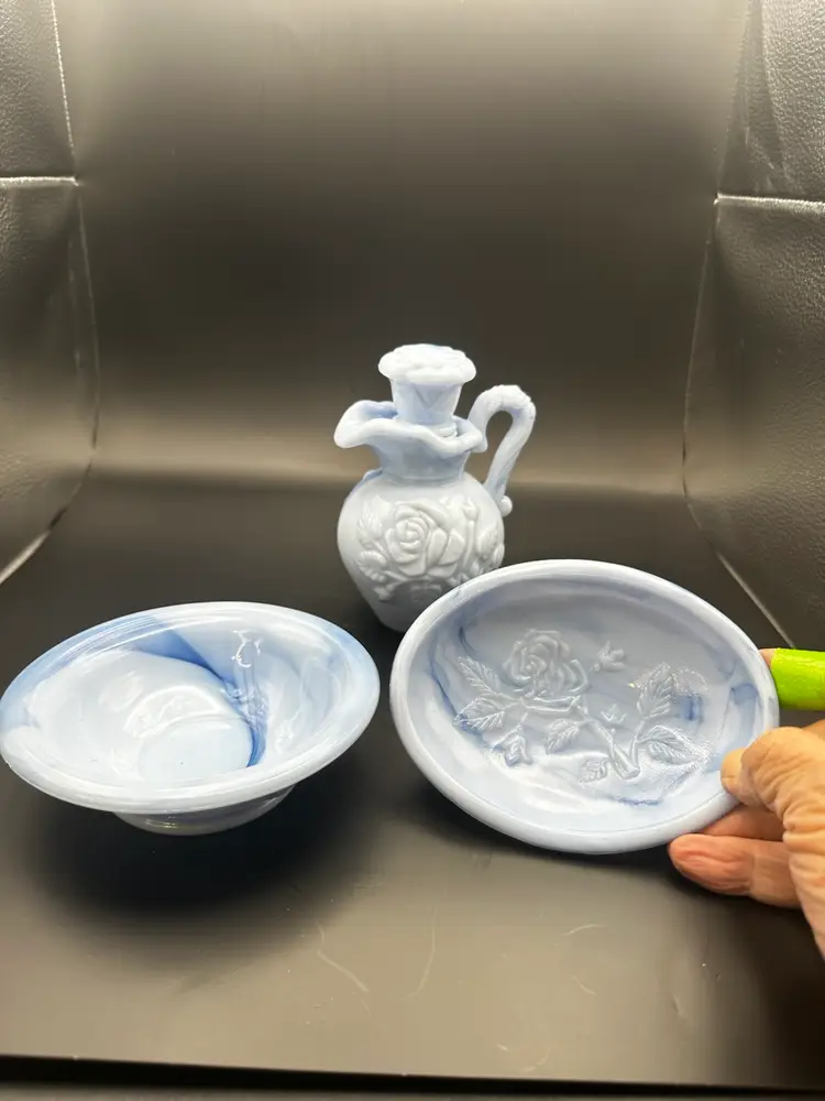 A32 Avon Victorian blue marbled milk glass pitcher and bowl set