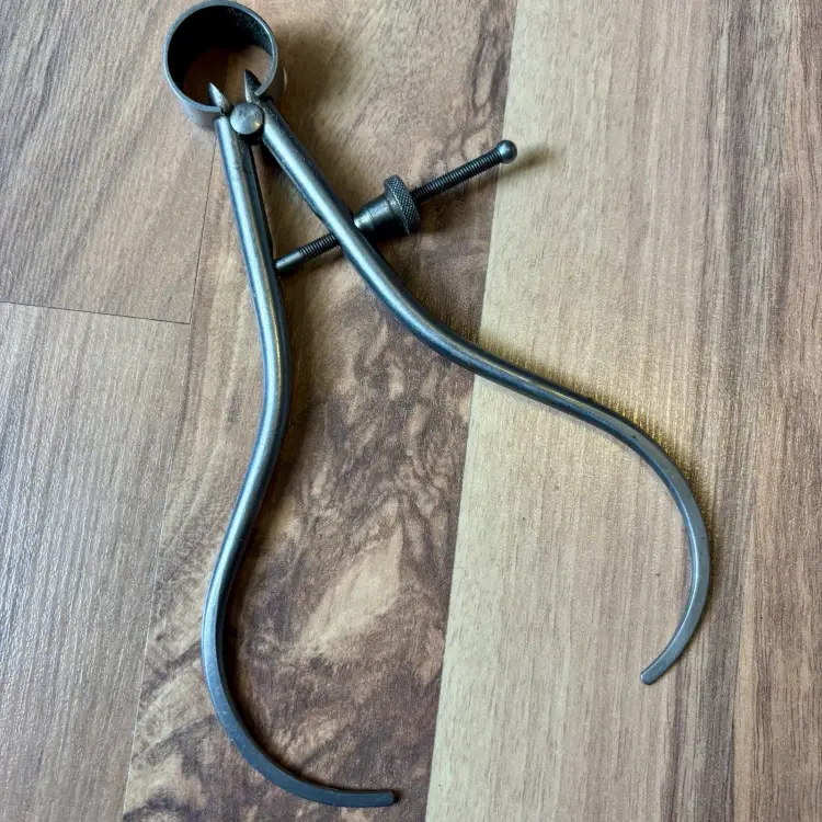 Vintage Lufkin Rule Co. 6" Outside Spring Calipers with Round Legs