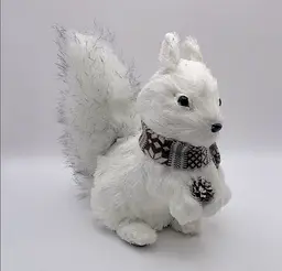 Pier 1, White Sisal Squirrel, Faux Fur Tail, Brown/White Scarf, Little Pinecone
