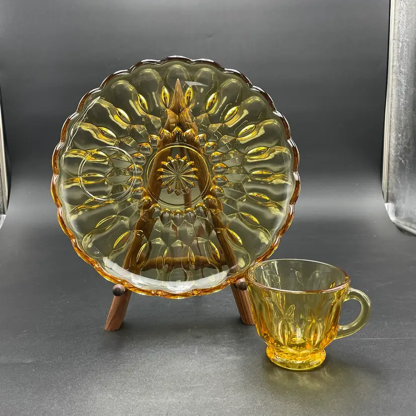 Anchor Hocking Fairfield Amber Yellow Snack Plate Cup Vintage 2 Piece Serving