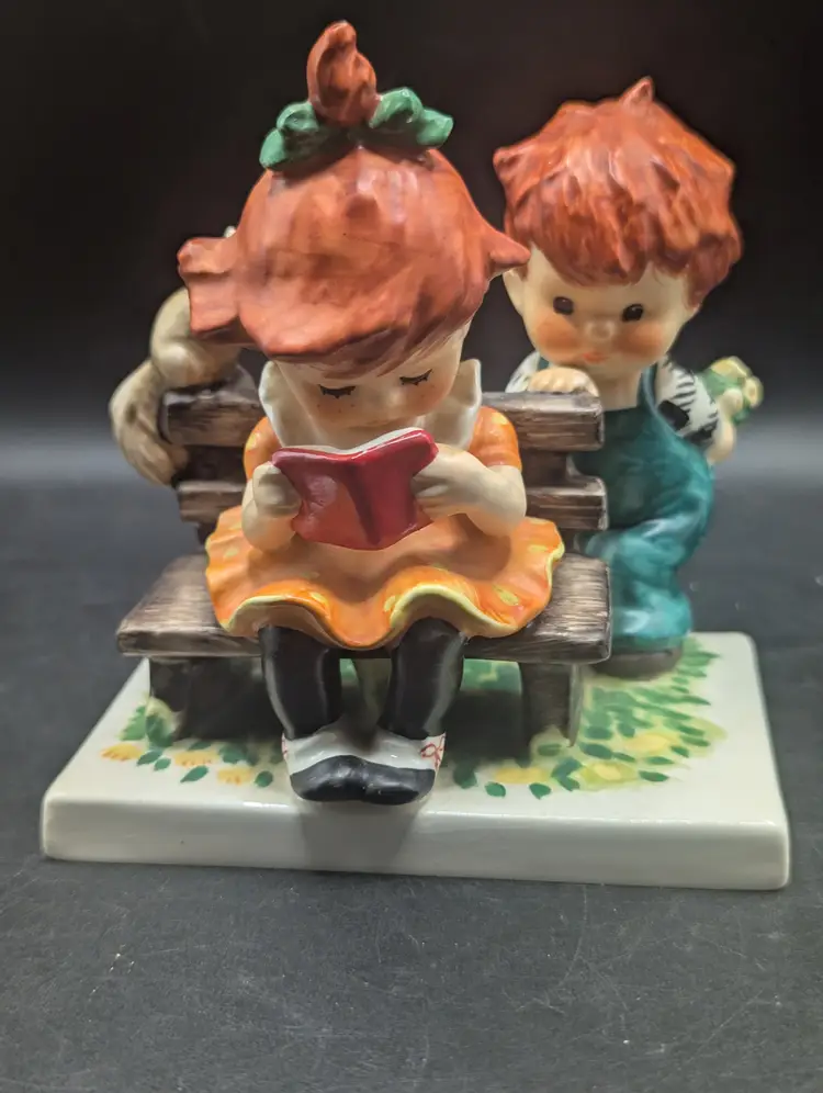 Vintage Goebel Charlot Byj6 Redheads Figurine A YOUNG MAN'S FANCY 1957.