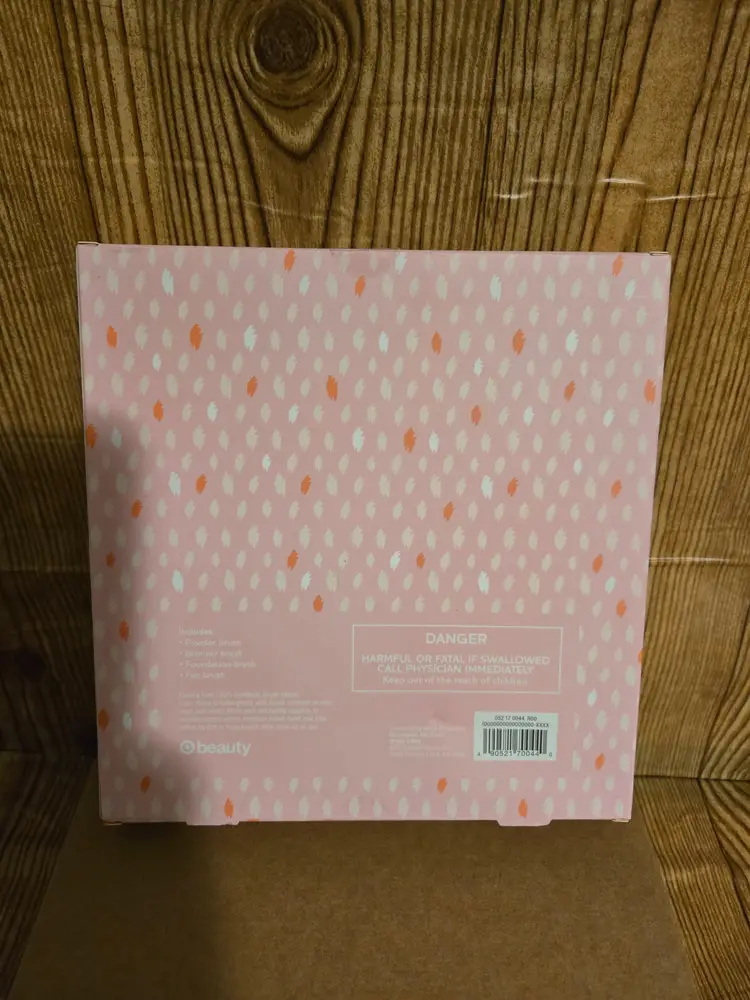 Brush Set- 4 Piece Set.