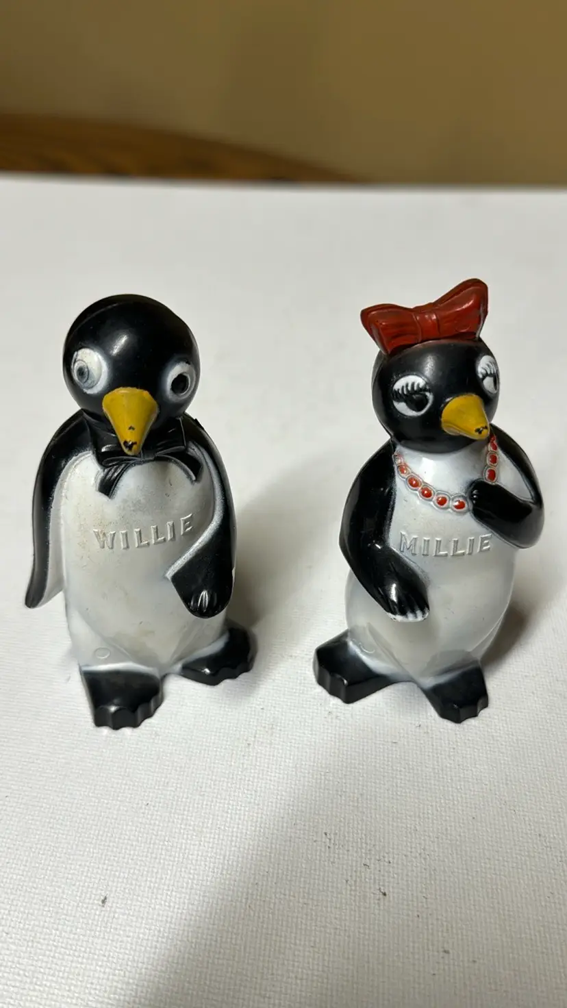 Willie and Millie Penguin Salt and Pepper Shakers F&F Mold & Die Works USA