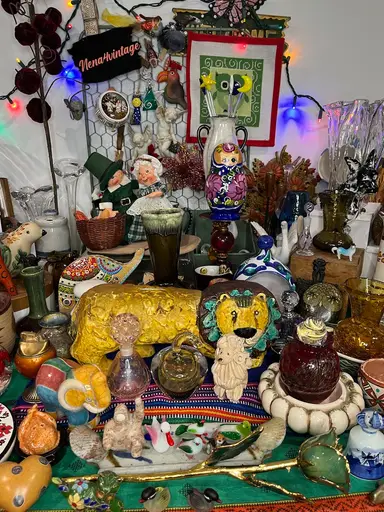 ✨Late Night🦉Scan My Shelves✨