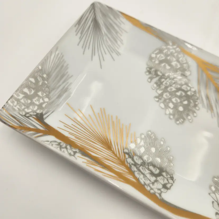 St. Nicholas Square 12 3/4" Long x 5" Wide Holiday Food Safe Serving Tray