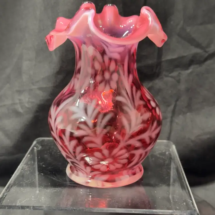 #1764 Fenton Cranberry Opalescent Daisy And Fern Water Pitcher Pink And White Glass Jug