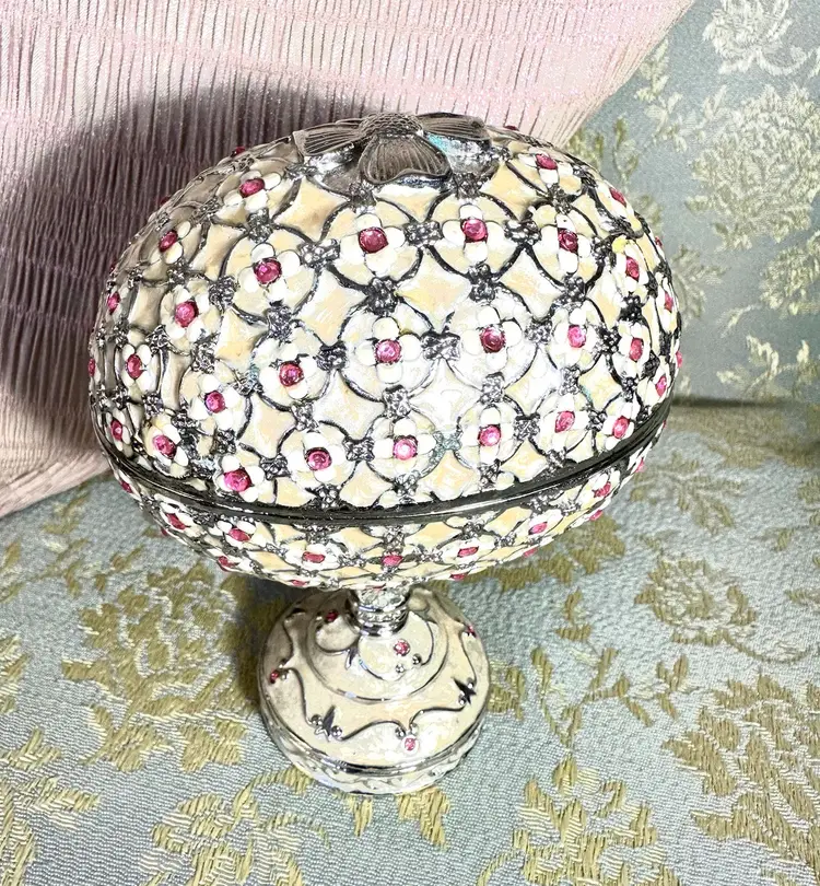 Vintage Jeweled Egg on Pedestal Music Box with Cameo Inside Metal with Pink Rhinestones Trinket Box Princess Style
