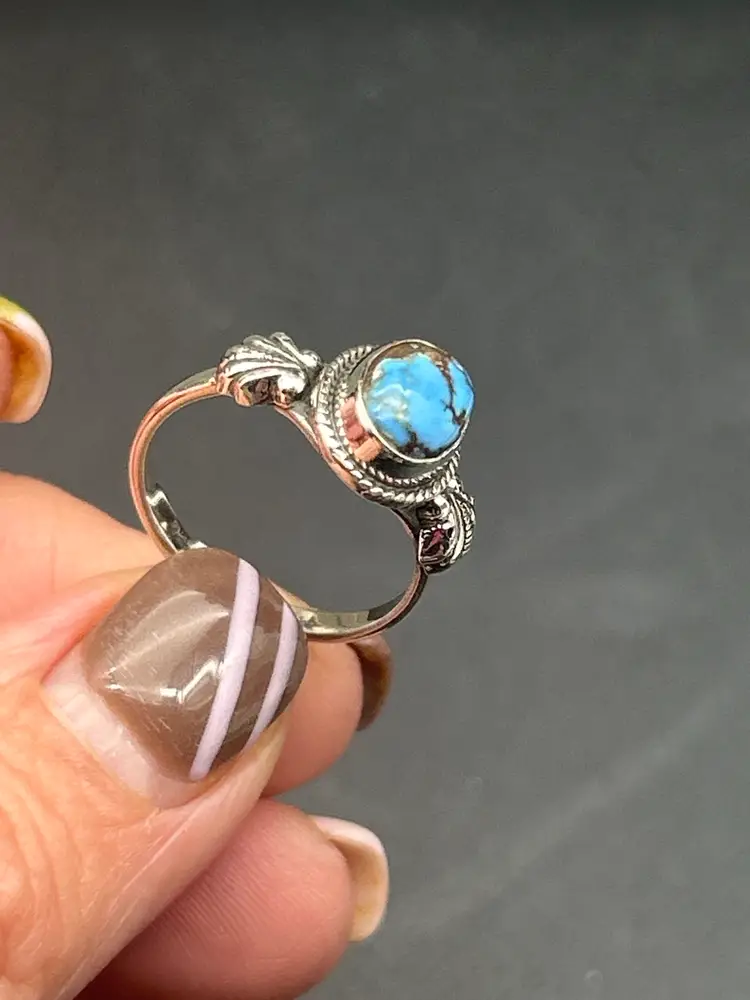 Sterling Silver 925 Blue Turquoise Ring Size 5.5 – Southwestern Rope & Feather Design