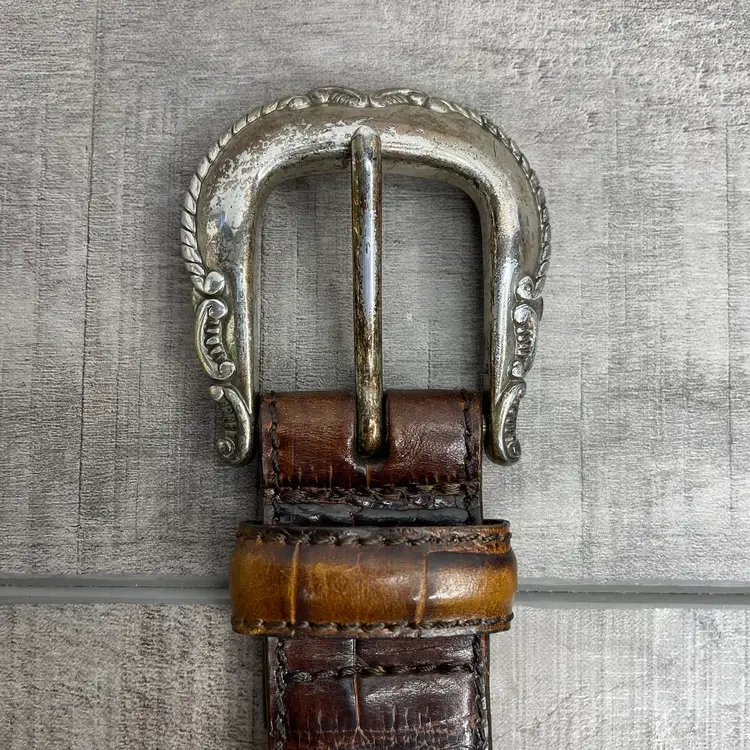 Vintage FOSSIL Brown Leather Belt Silver Scroll Accents Buckle Womens M 1 in