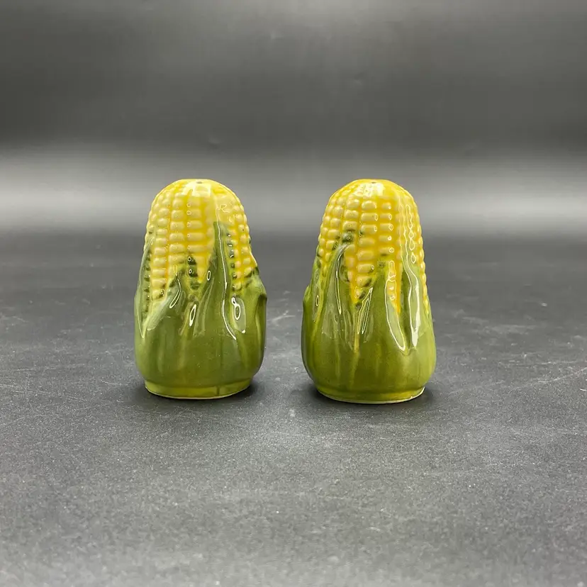 Shawnee Pottery Corn Salt and Pepper Shakers Set of 2 Vintage Kitchen