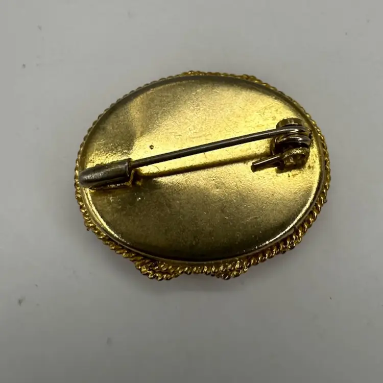 Micro Mosaic & Millefiori Gold Tone Pin Brooch Oval 1” Blue Flower