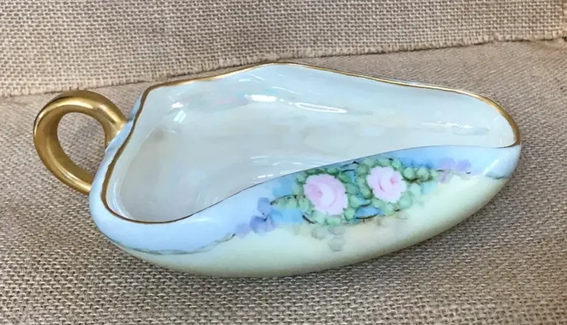 Bavaria Floral Pastel Thumb Handle Candy Dish Hand Painted Elegant Victorian