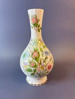 Aynsley Wild Tudor Fine Bone China Bud Vase 6.25”