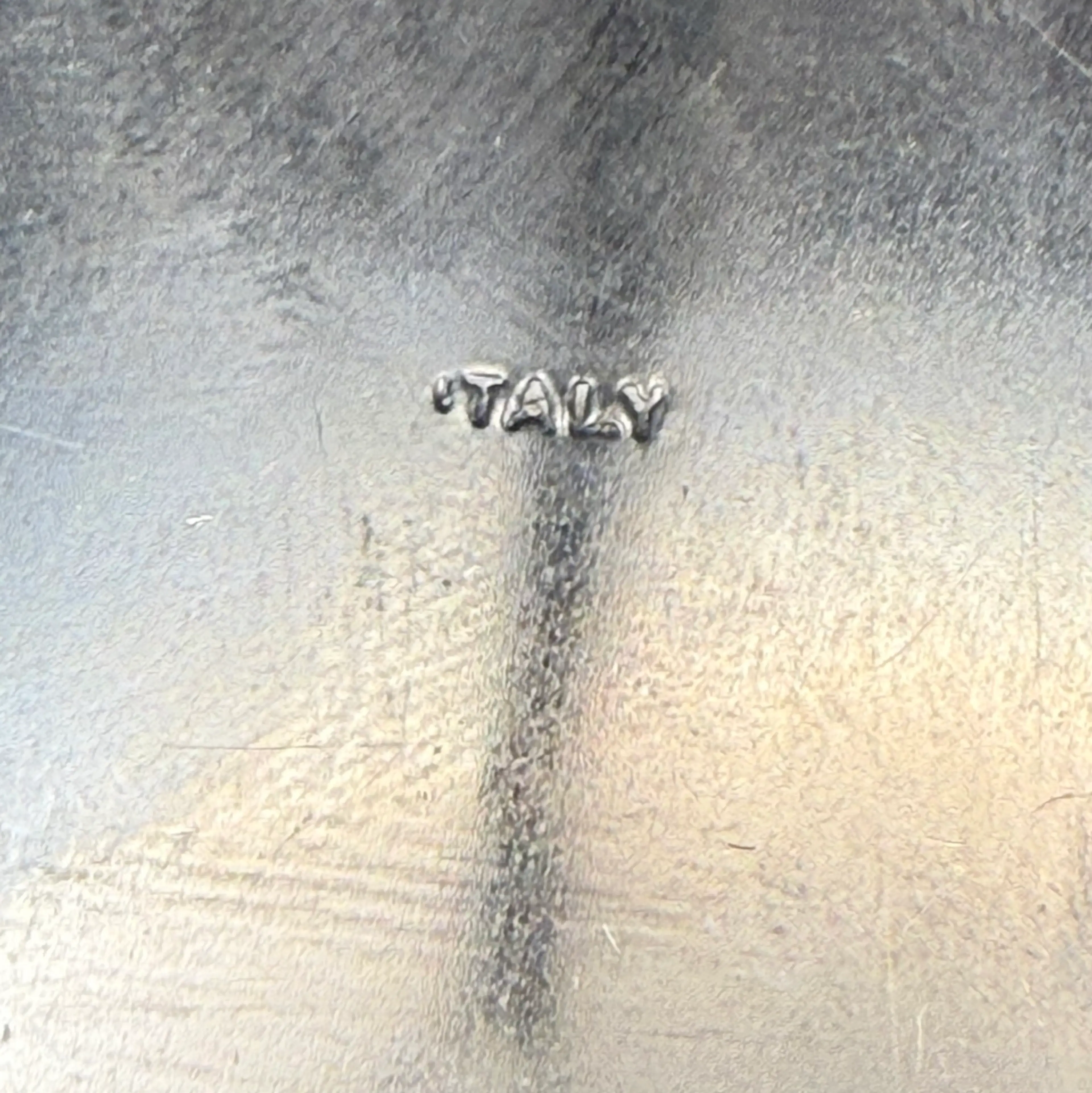 Image 2 of 6