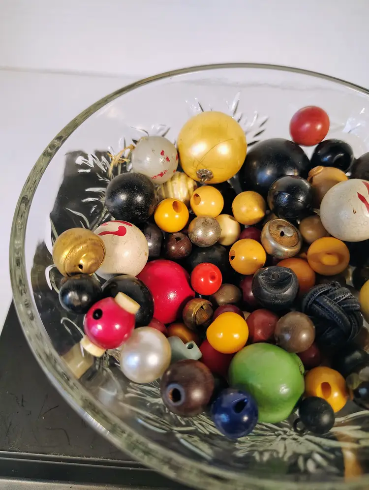 Vintage Buttons Round Mixed Materials