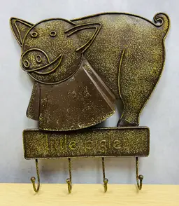 Vintage Pig Metal Key holder