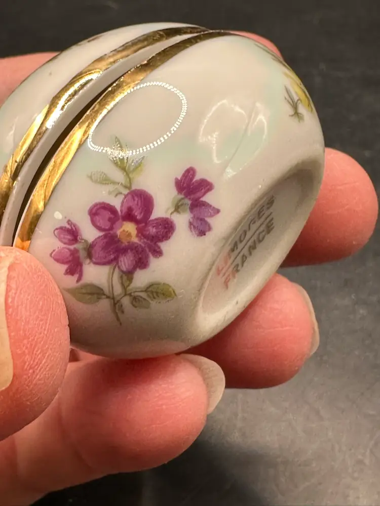 Limoges France Miniature Oval Trinket Box~Egg Shaped~Courting~Love~Fragonard