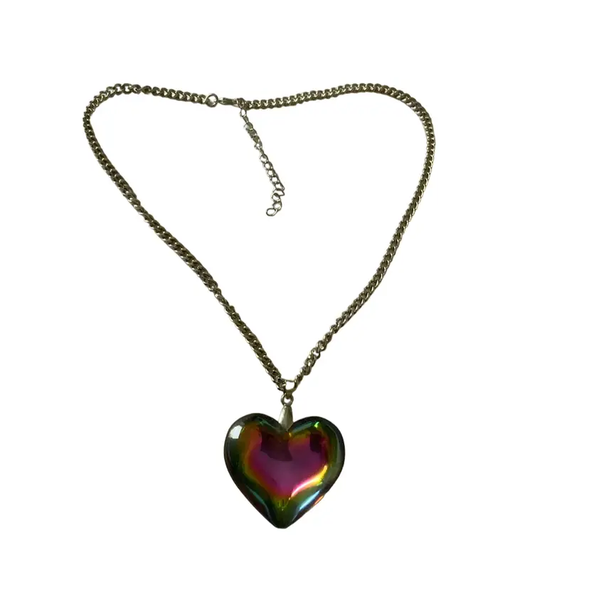 Vintage  Magenta Rainbow Iridescent Glass Heart Pendant And Earrings Costume Jewelry Necklace  