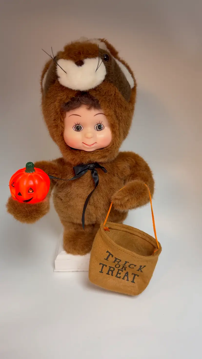 Animated Halloween Vintage 90s Doll With Illuminated Jack O Lantern In Raccoon Costume