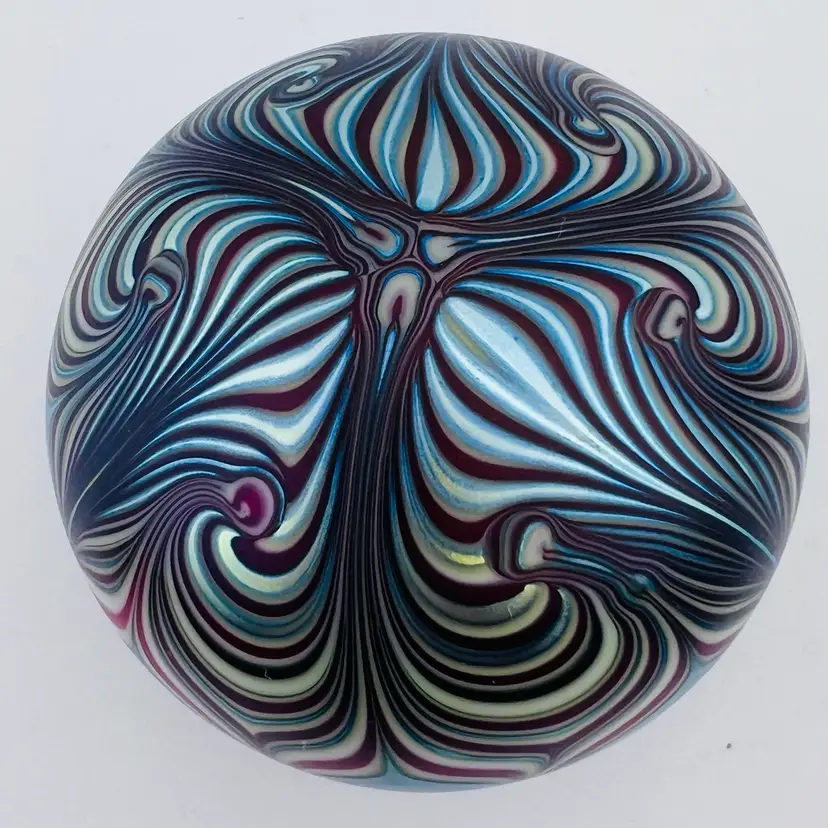 Vintage Signed Stephen Smyers Geometrics Blue Matte Iridescent Feathered Art Glass Paperweight 2.25”