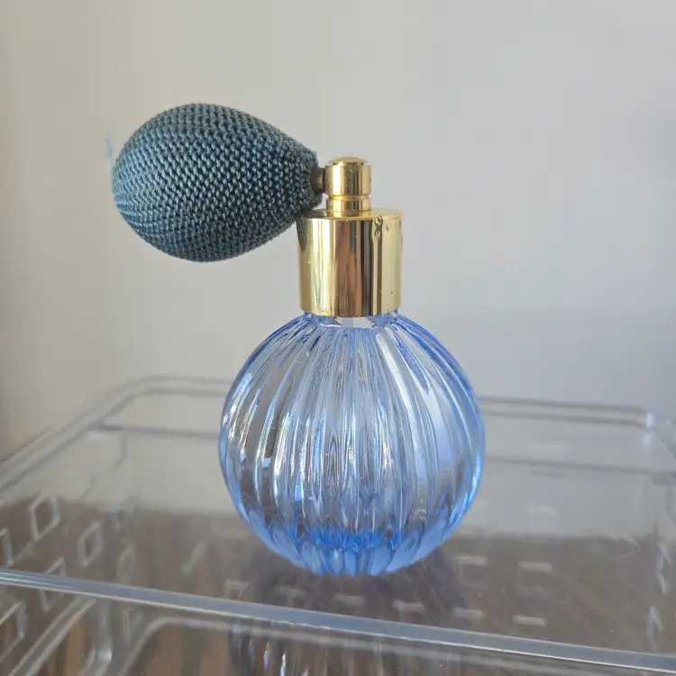 Vintage Blue Ridged Glass Perfume Bottle with Atomizer - please read!