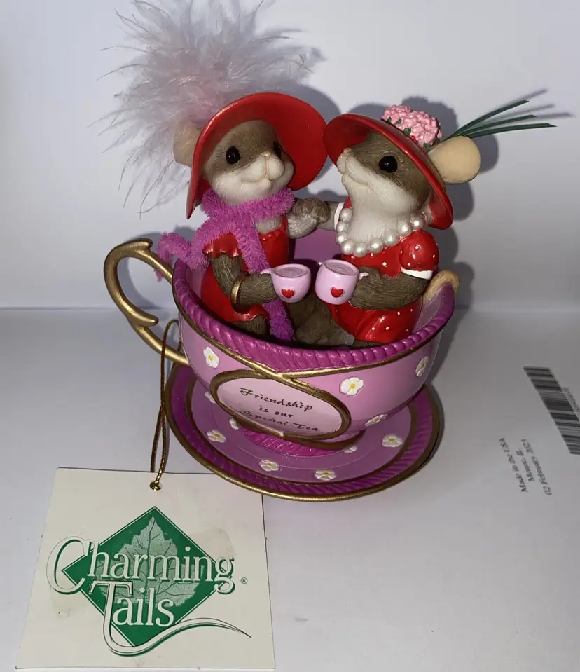 Charming Tails Friendship Is Our Special-Tea Tea Cup Hamilton Mice Figurine