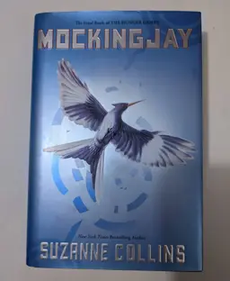 The Hunger Games: Mockingjay - Suzanne Collins (Hardcover)