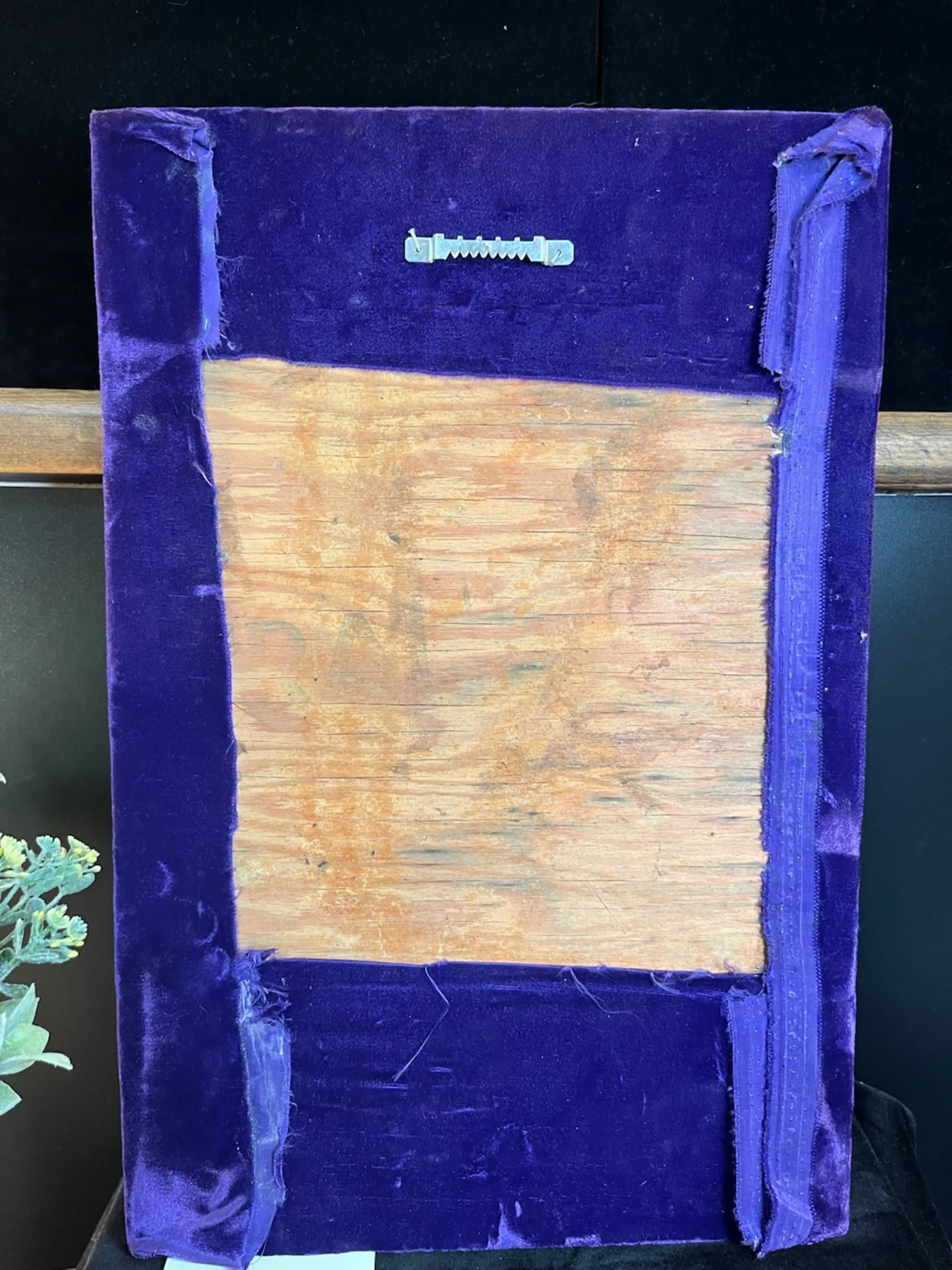 Image 4 of 4