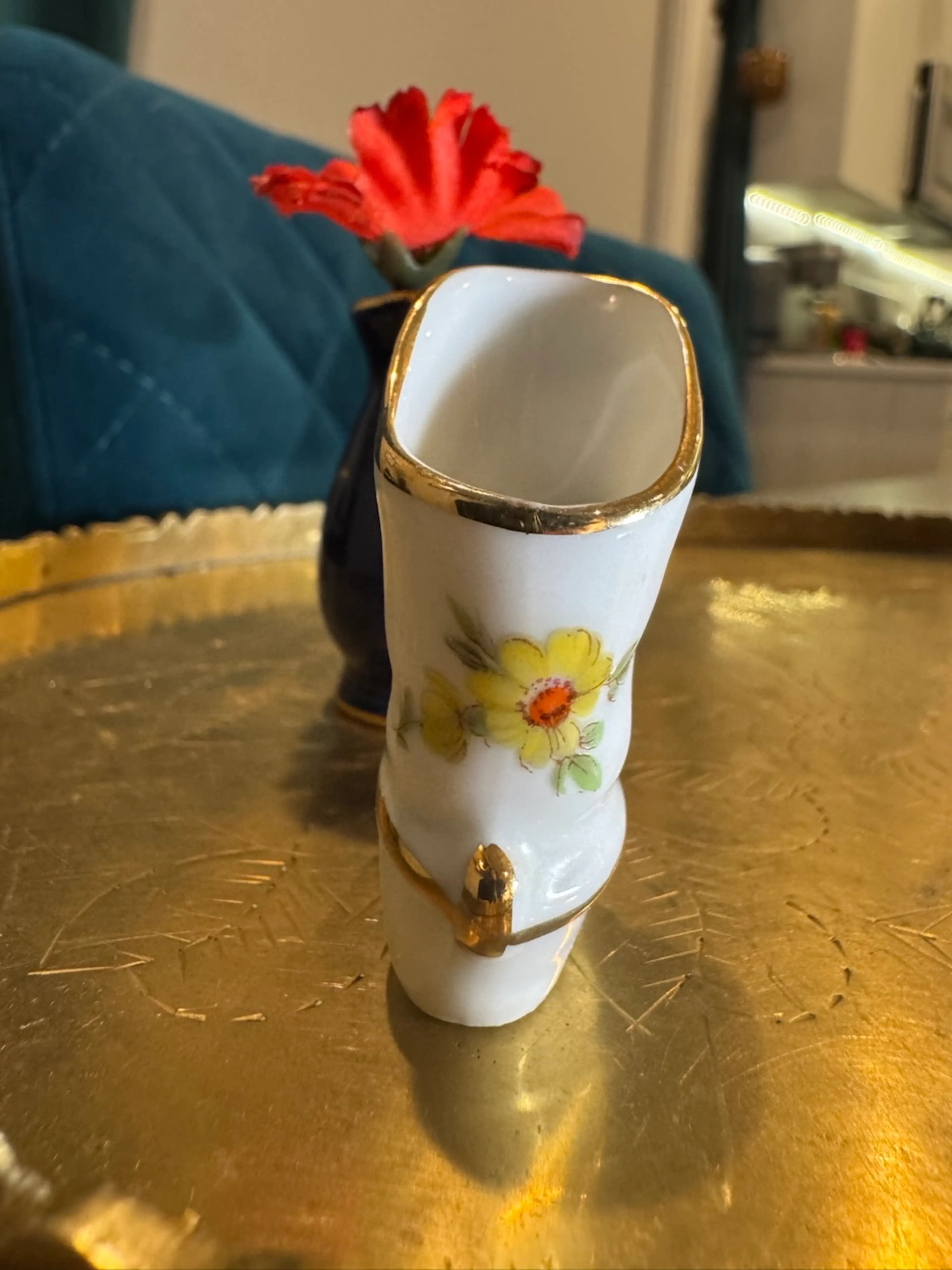 Image 2 of 5