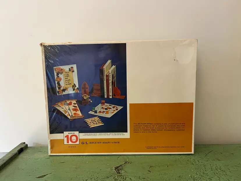 Vintage 1969 Bible Kit Kraft. Middler 10 Day GL Kit Kraft 4 Pack Religious Arts and Crafts Set. Unopened.