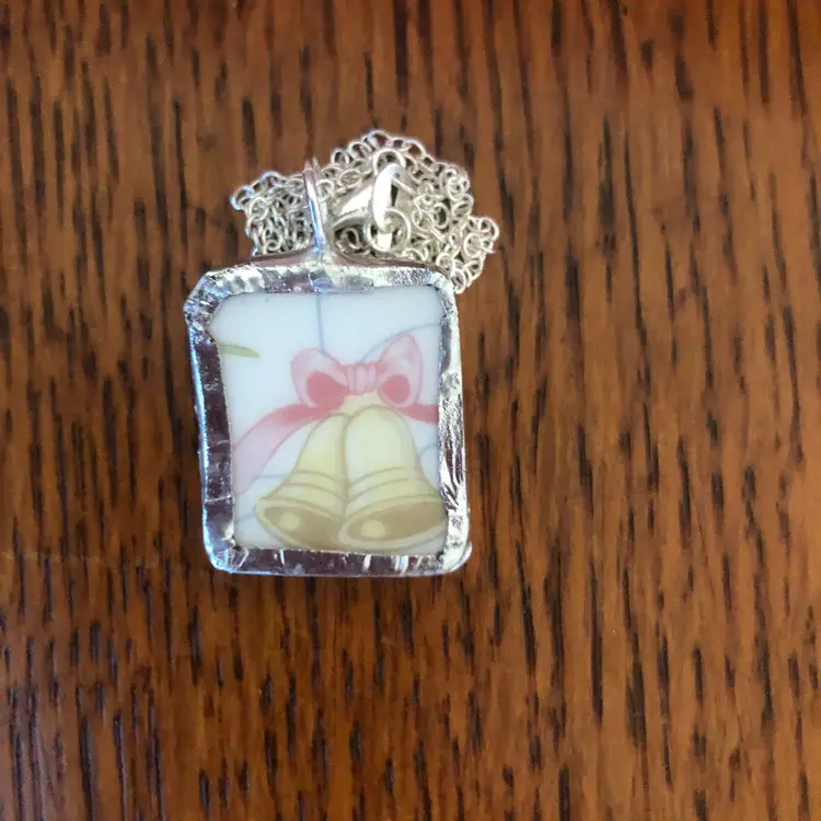 Oodelally Shop Broken Pottery Artisan Made Bell Pendant Wedgwood Petter Rabbit Collector Plate Handcrafted Necklace 3/4 in x 7/8 in