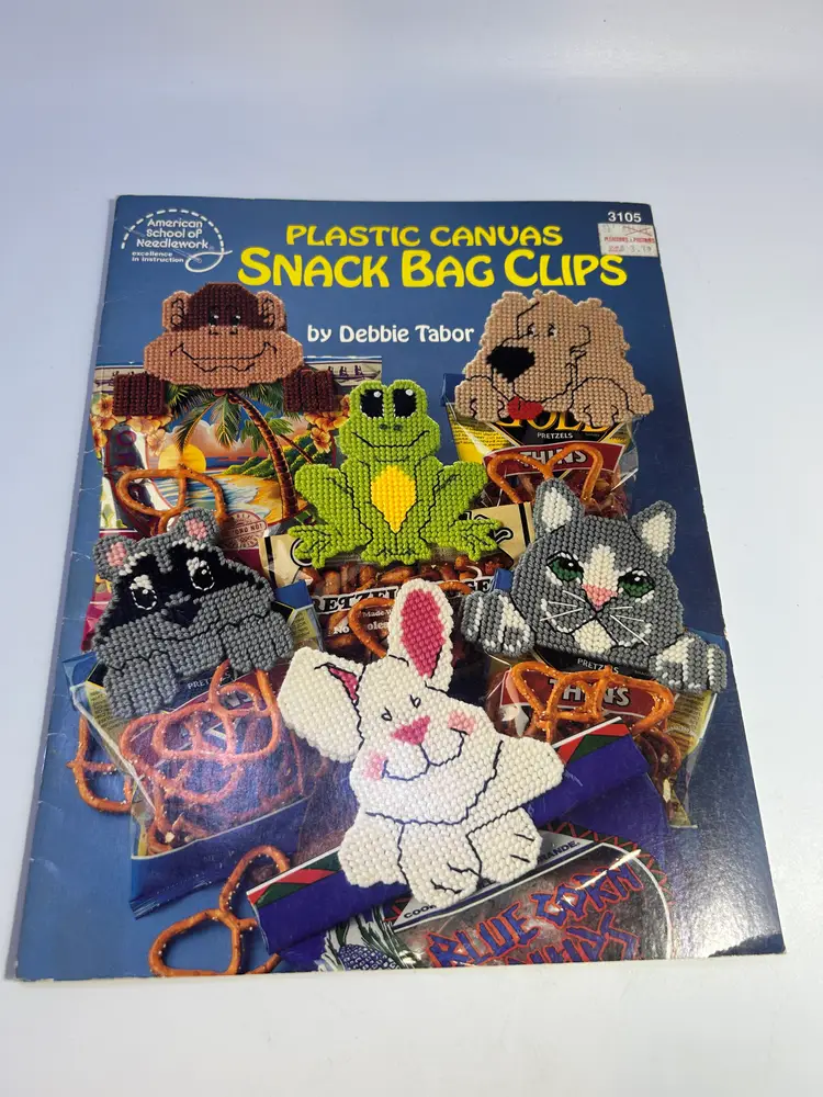 Vintage Plastic Canvas Snack Bag Clips - Animals Pattern Instruction Booklet