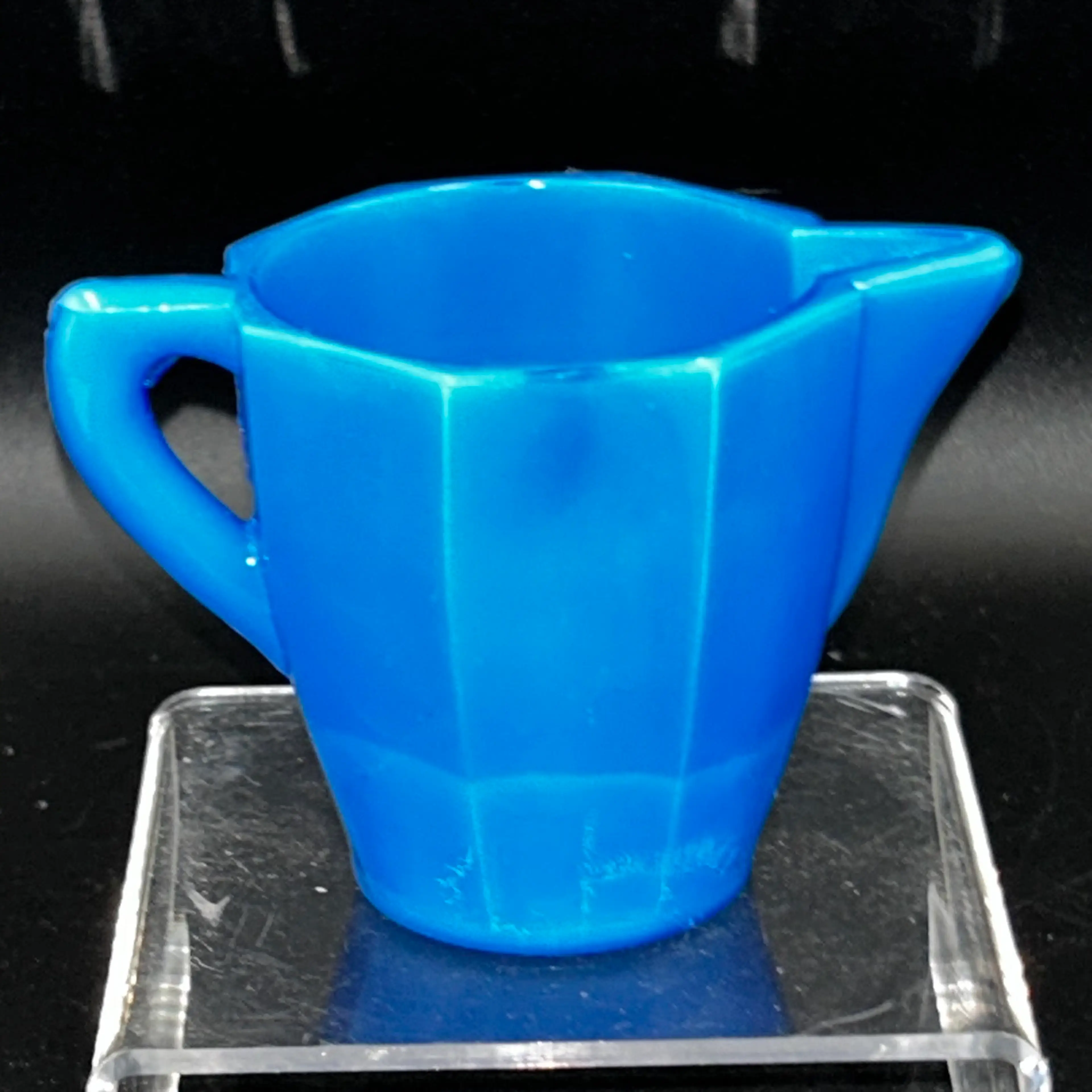 Image 4 of 9