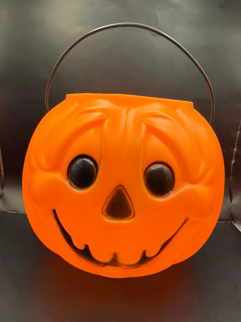 Vintage Halloween Jack-o’-lantern Blow Mold Trick Or Treat Bucket Made In USA 7”