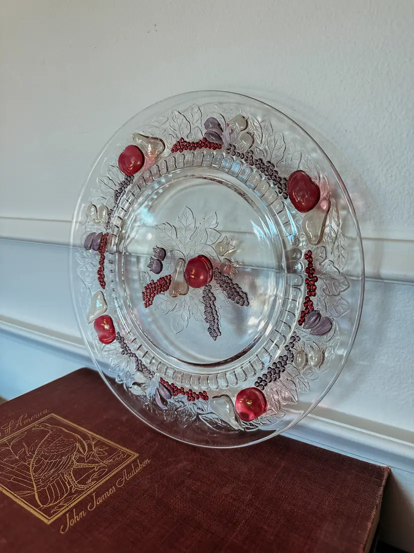 Westmoreland Glass Della Robbia Plate