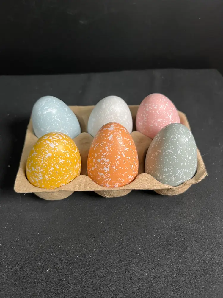 Contemporary Target Painted & Speckled Wooden Eggs in Carton-6 Eggs-Lot 53