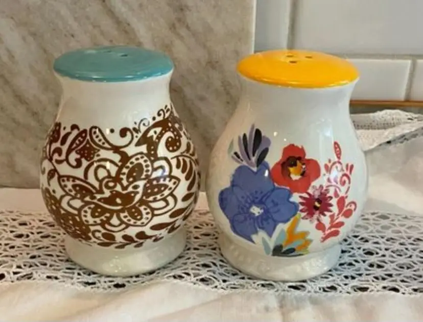 Pioneer Woman Flea Market Floral Salt And Pepper Shakers With Stoppers