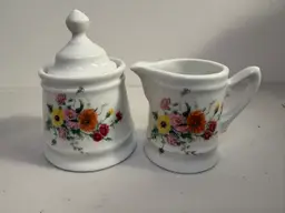 Vtg French BIA Cordon Bleu Petite Floral Creamer 2 3/8” & lidded Sugar Bowl Set