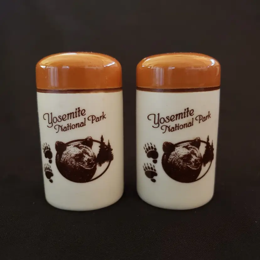 Yosemite National Park Salt Pepper Shakers Ceramic Set California 3" T Vintage