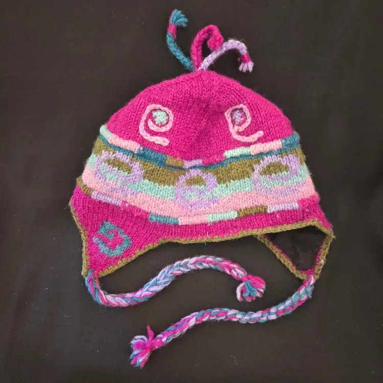 Winter Beanie Lost Horizons Handmade in Nepal 100% Wool Exterior Hat Insulated